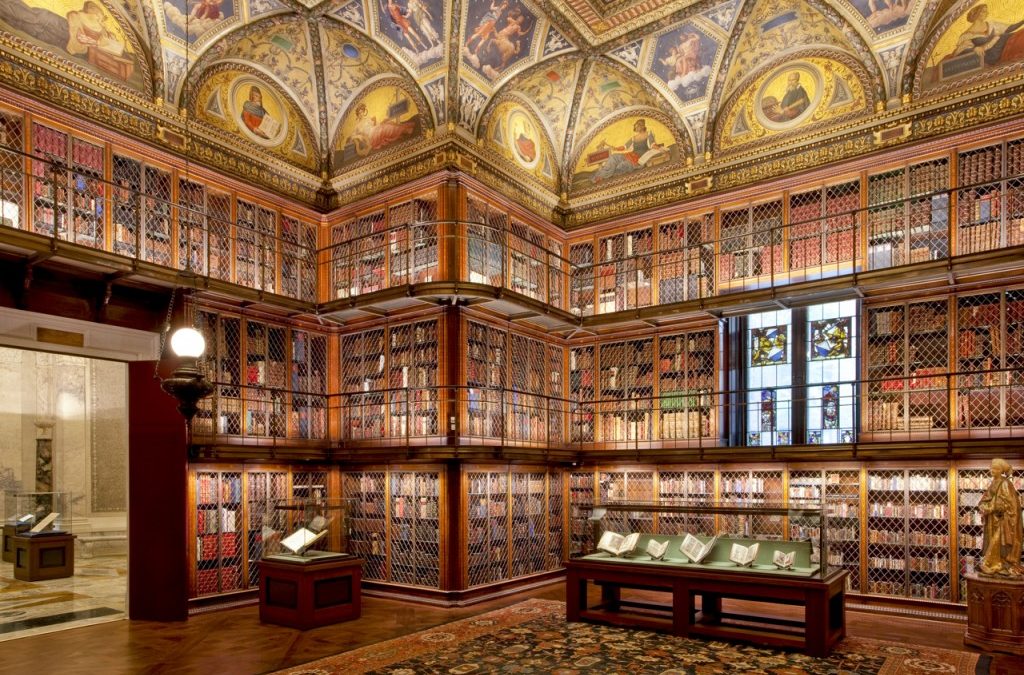 Montreal Centre Library now open to members every 1st Thursday of the month